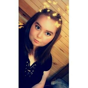 Meet your Posher, Ashley